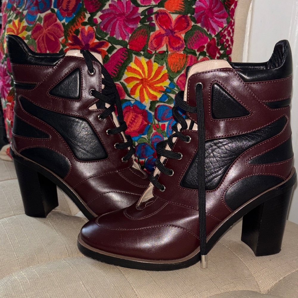 Cavallini Burgundy and Black Heeled Boots